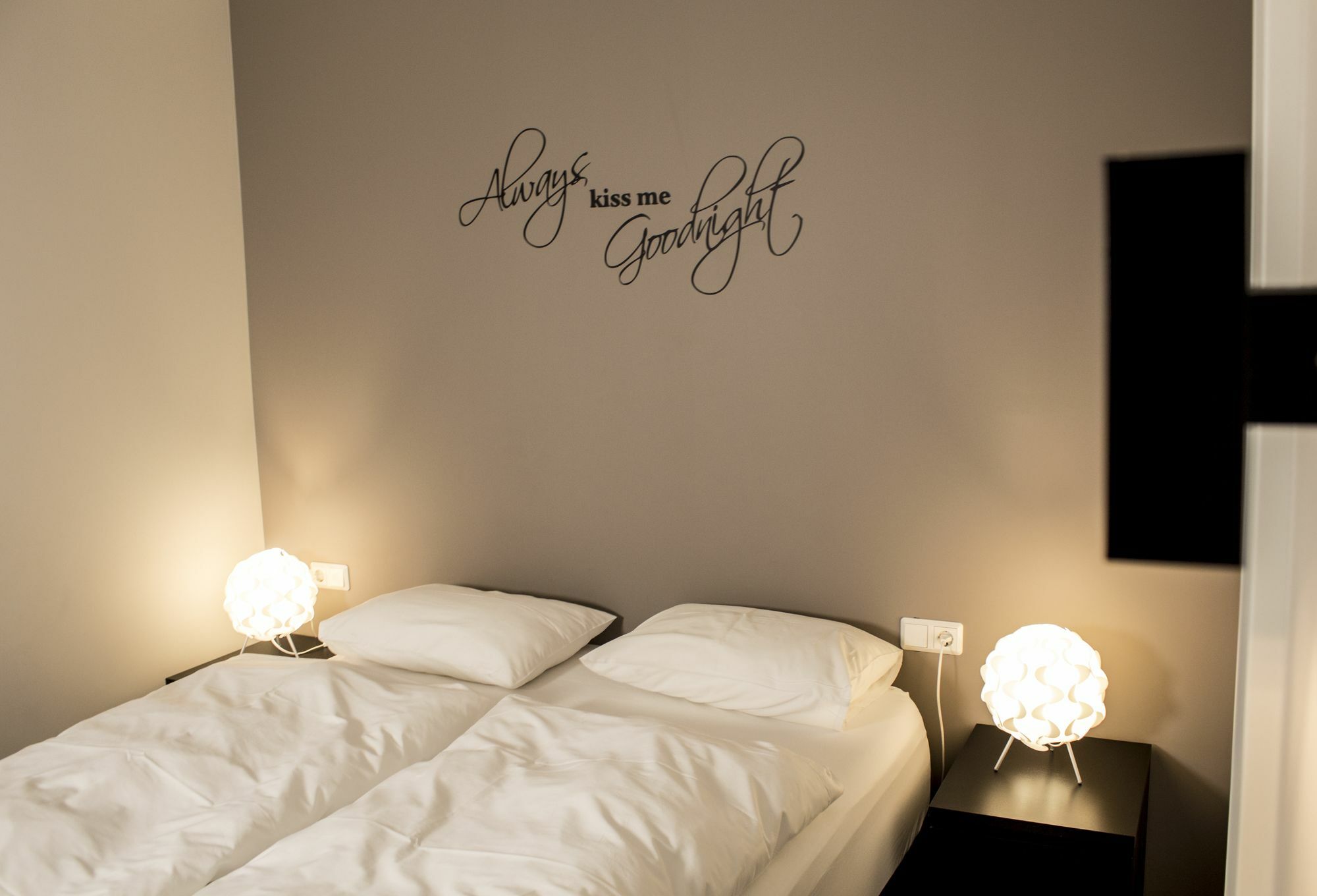 Lava Apartments & Rooms Akureyri Zewnętrze zdjęcie